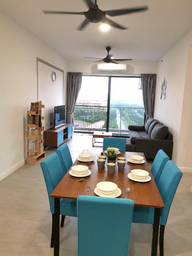 Bell Family Suite @Sepang Kota Warisan Klia Dış mekan fotoğraf